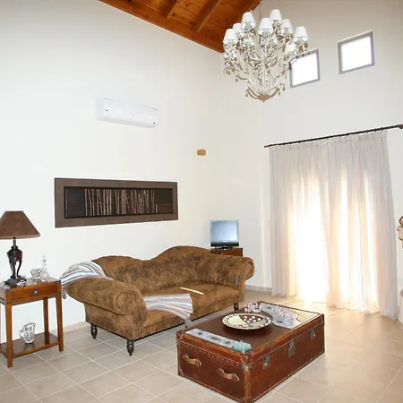 Erofili 로우드하타