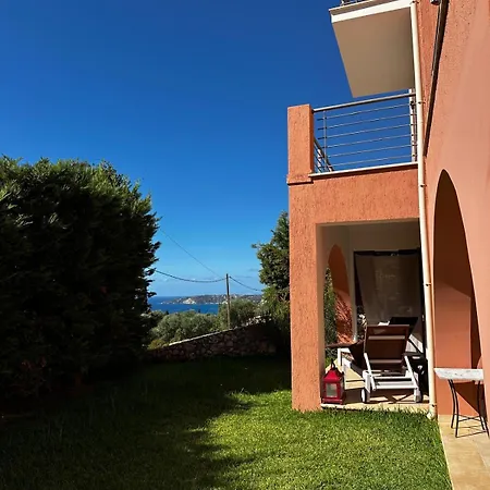 Erofili * 劳德哈塔